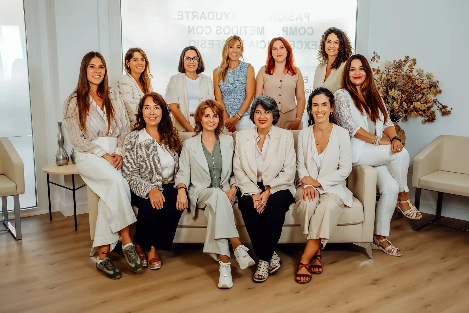El equipo de Gracia Giráldez Psicólogos en el centro de Torremolinos